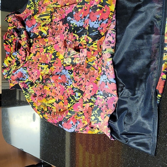 NWOT Fashion Tunic - Picture 8 of 10